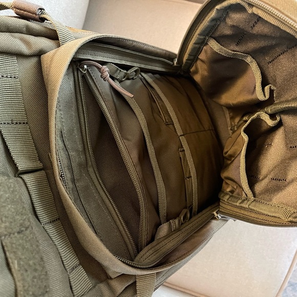 Rush Moab 10 Sling Pack 5.11 Tactical Ranger Green - Picture 9 of 9